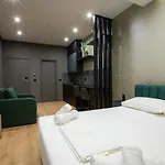 Dea\'S Apartments